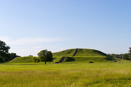 Cahokia Mounds State Historic Site